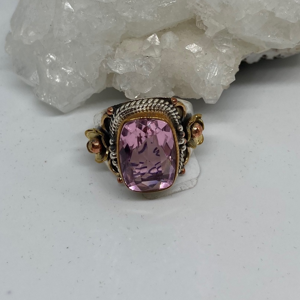 ONE OF A KIND RING - Picture 3 of 9